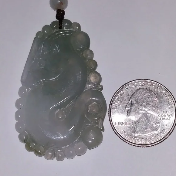 Authentic A natural burma real lucky jade pendant - Picture 4 of 5